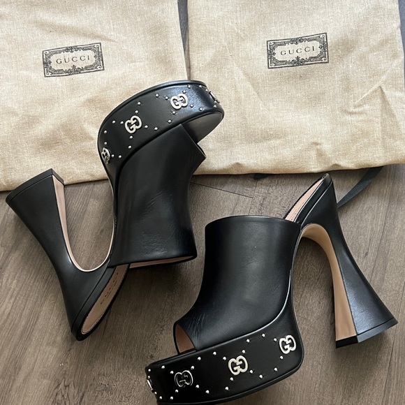 Authentic Brand New Gucci Studded Platform Sandals size 38.5 - Picture 14 of 14